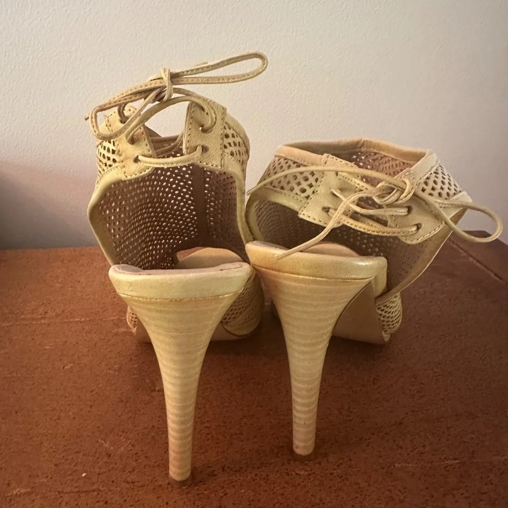 J.Crew Size 10 Beige Open Toe Leather Heels